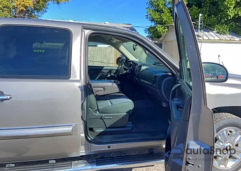 2012 Chevrolet Silverado C1500 Lt from USA, damaged, VIN 3GCPCSE05CG309103